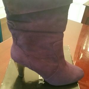 Purple suede boots